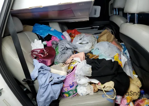 2020 Kia Telluride S from USA, damaged, VIN 5XYP64HC5LG051852